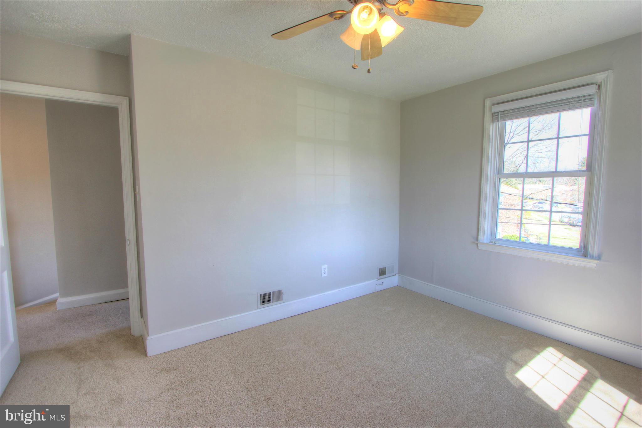 183 Cherrydell Road Catonsville, MD 21228 - Photo 25 of 30 Bedroom