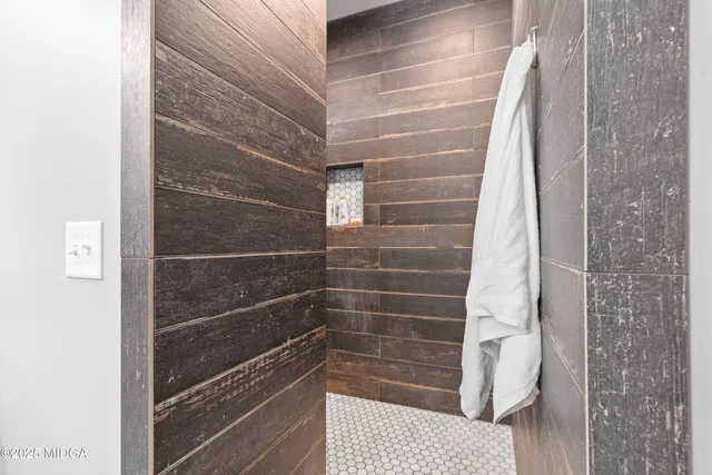 $565,000 | 332 Hickory Lane, Gray, GA 31032