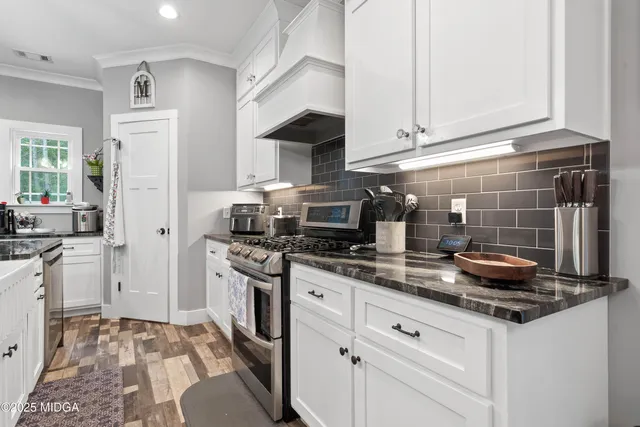 $565,000 | 332 Hickory Lane, Gray, GA 31032