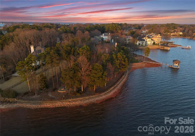 a picture of a room with a wall clock
