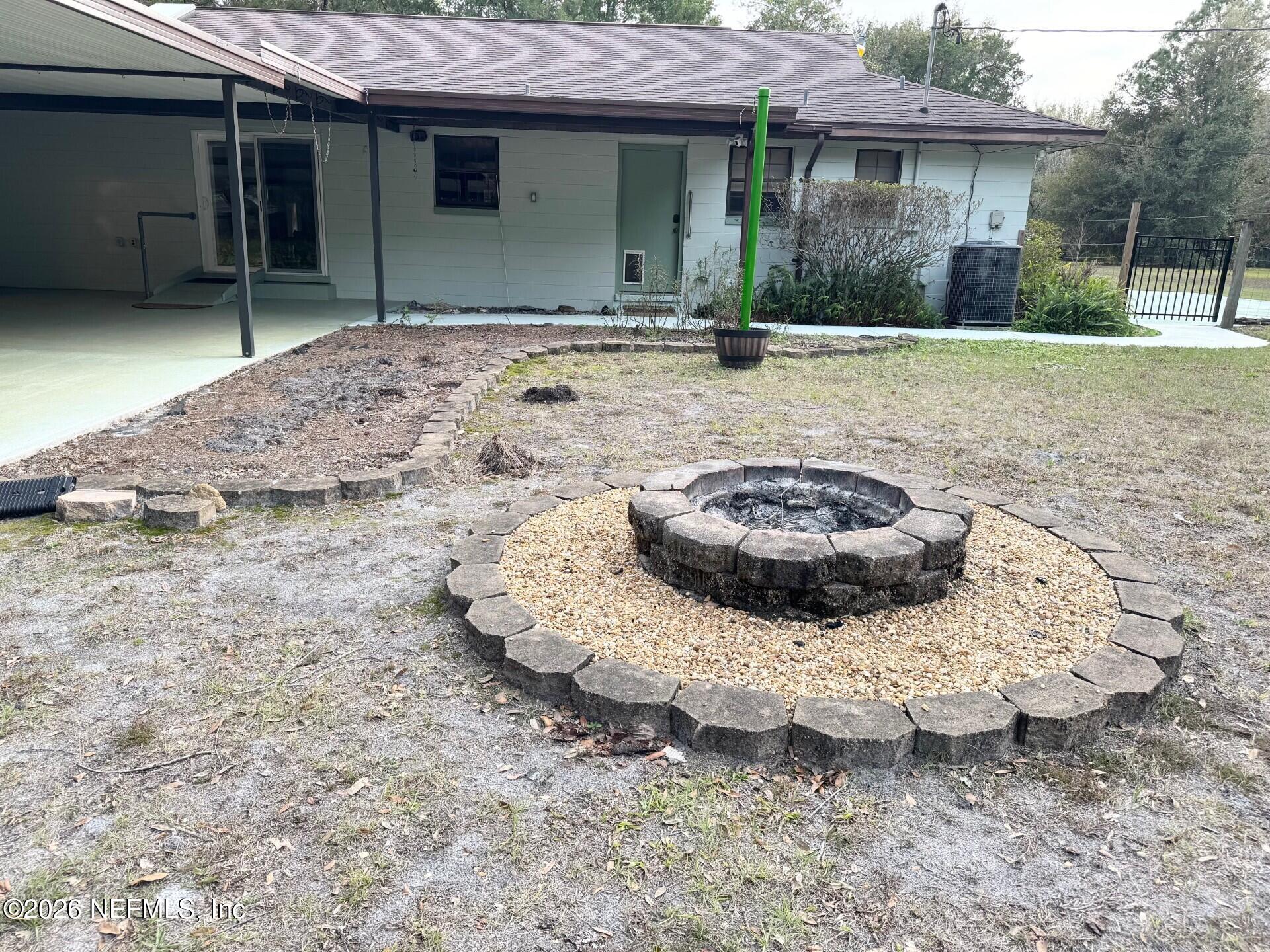 229 Davis Lake Road Palatka, FL 32177 - Photo 38 of 67 IMG_8329