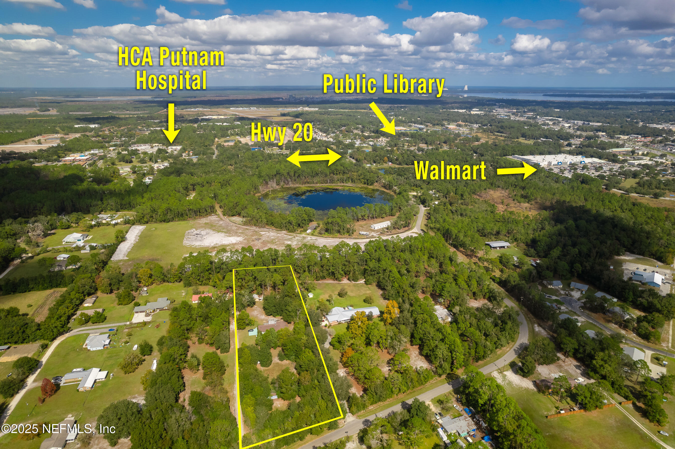 229 Davis Lake Road Palatka, FL 32177 - Photo 4 of 73 a view of swimming pool