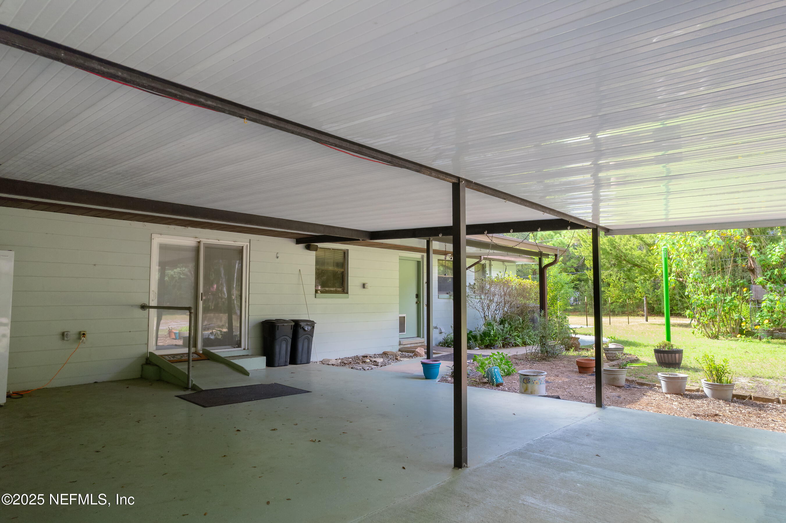 229 Davis Lake Road Palatka, FL 32177 - Photo 42 of 73 229DavisLake-0029