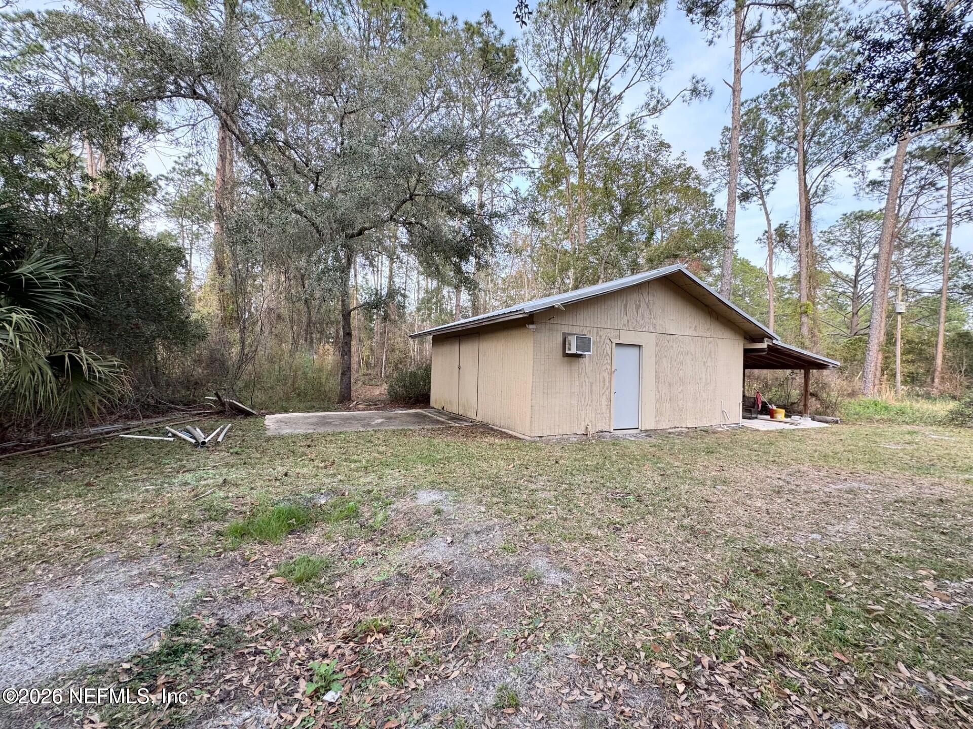 229 Davis Lake Road Palatka, FL 32177 - Photo 42 of 67 IMG_8337