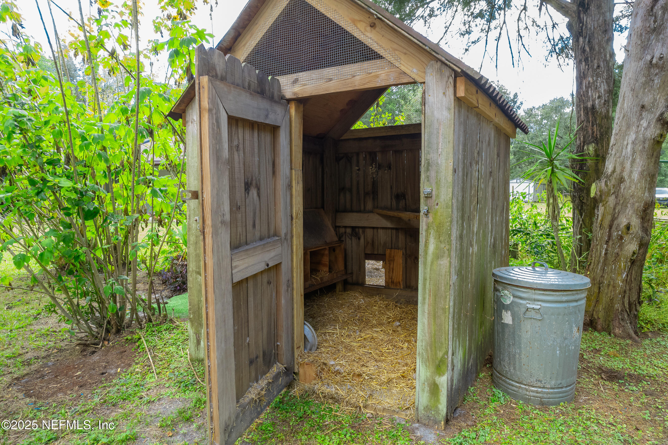 229 Davis Lake Road Palatka, FL 32177 - Photo 53 of 73 229DavisLake-0035