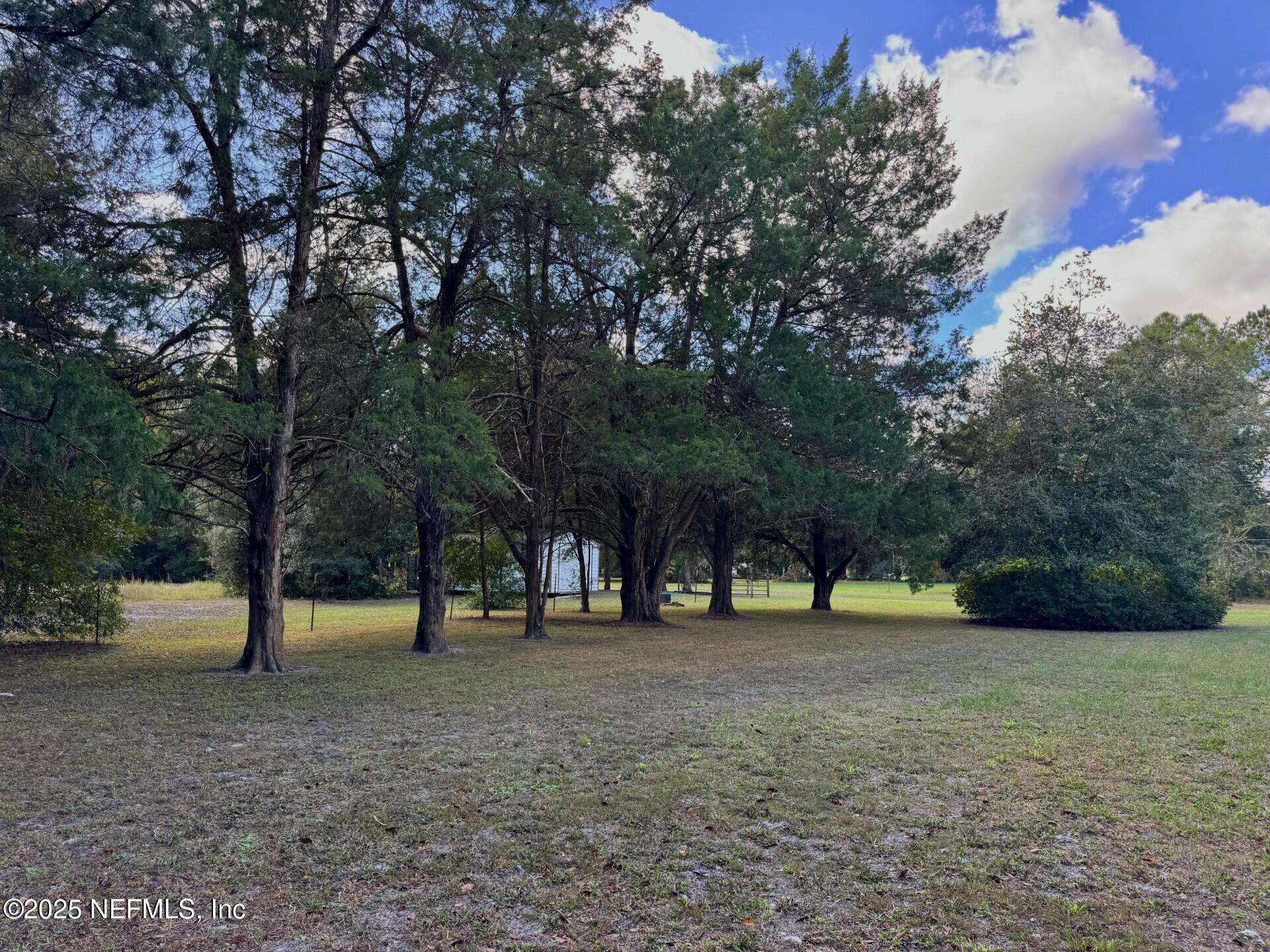 229 Davis Lake Road Palatka, FL 32177 - Photo 57 of 73