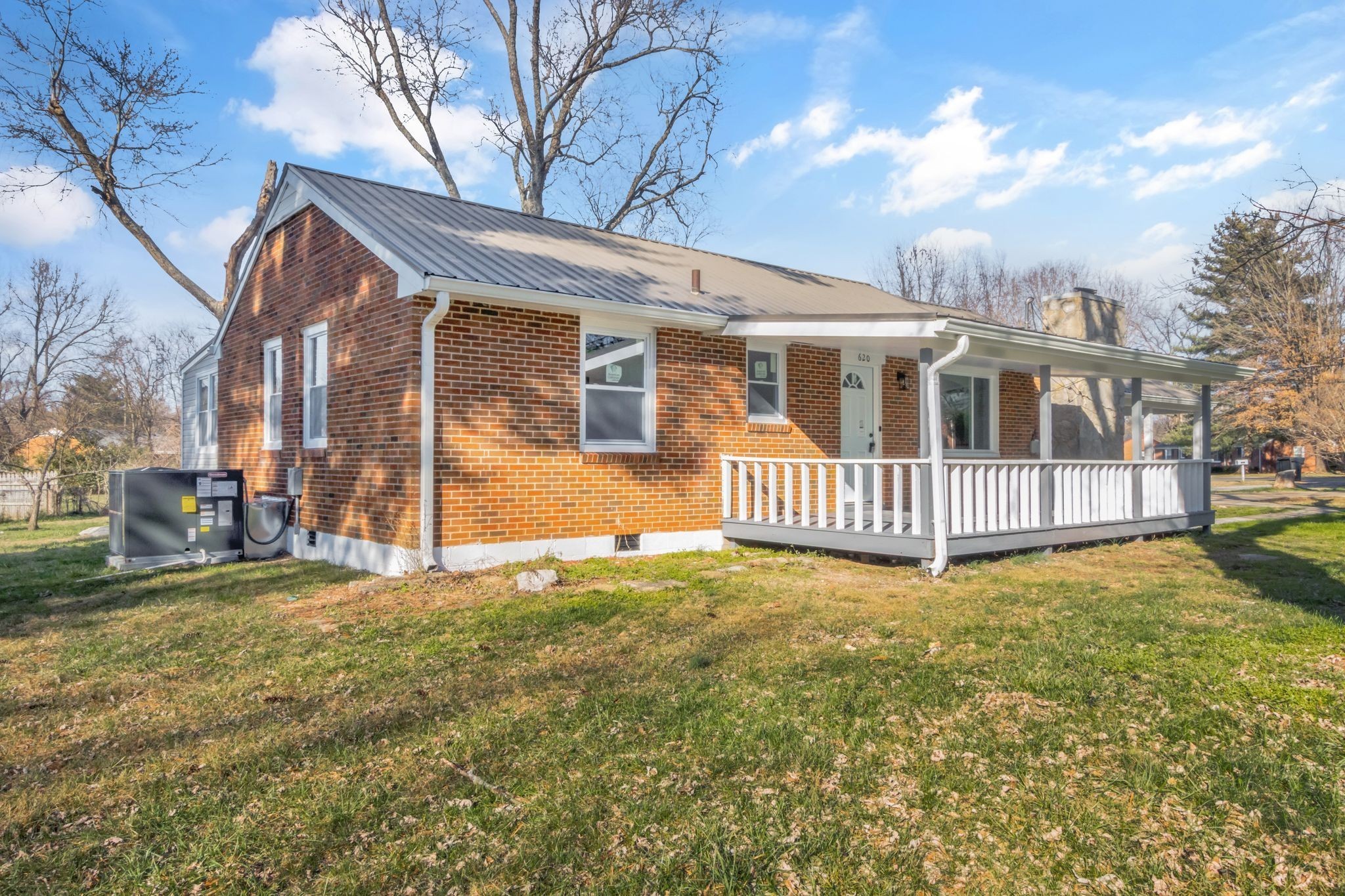 620 Thrush Place Murfreesboro, TN 37130 - Photo 2 of 34