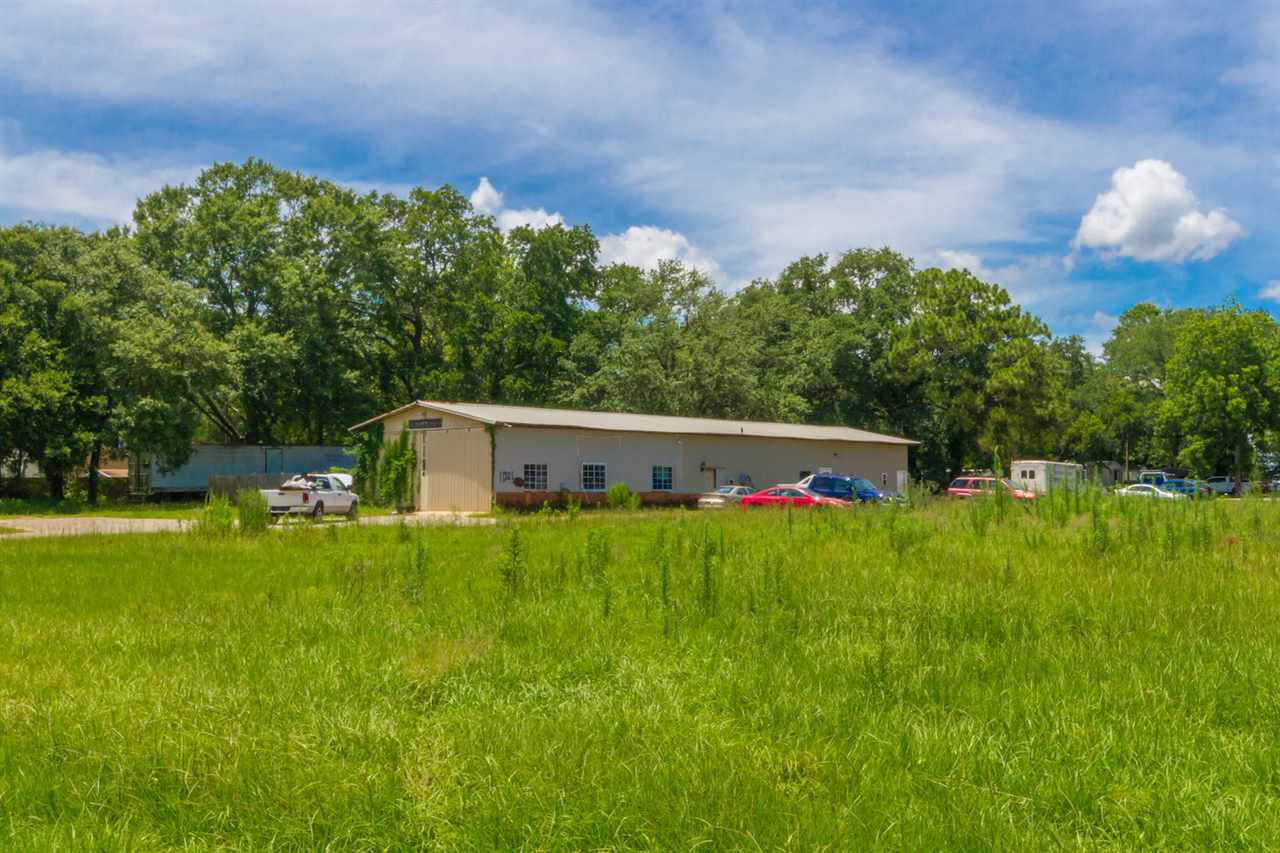 1021 North Hickory Street Foley, AL 36535 - Photo 6 of 6