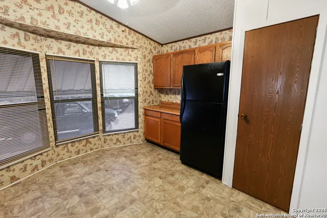 $1,050 | 16240 San Pedro Avenue, Unit 220, San Antonio, TX 78232