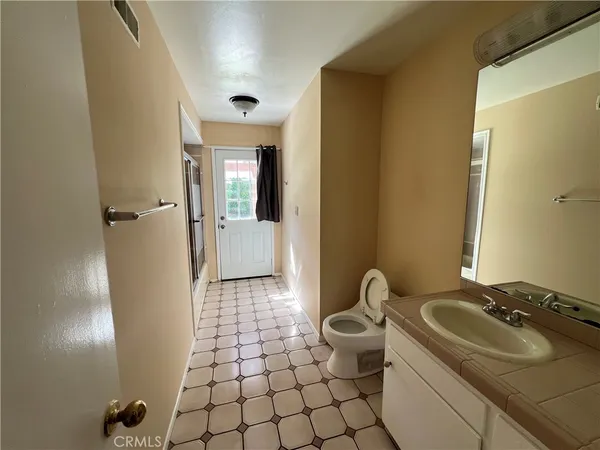 $4,500 | 328 South Wheeler Place, Orange, CA 92869