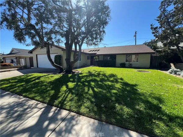 $4,500 | 328 South Wheeler Place, Orange, CA 92869