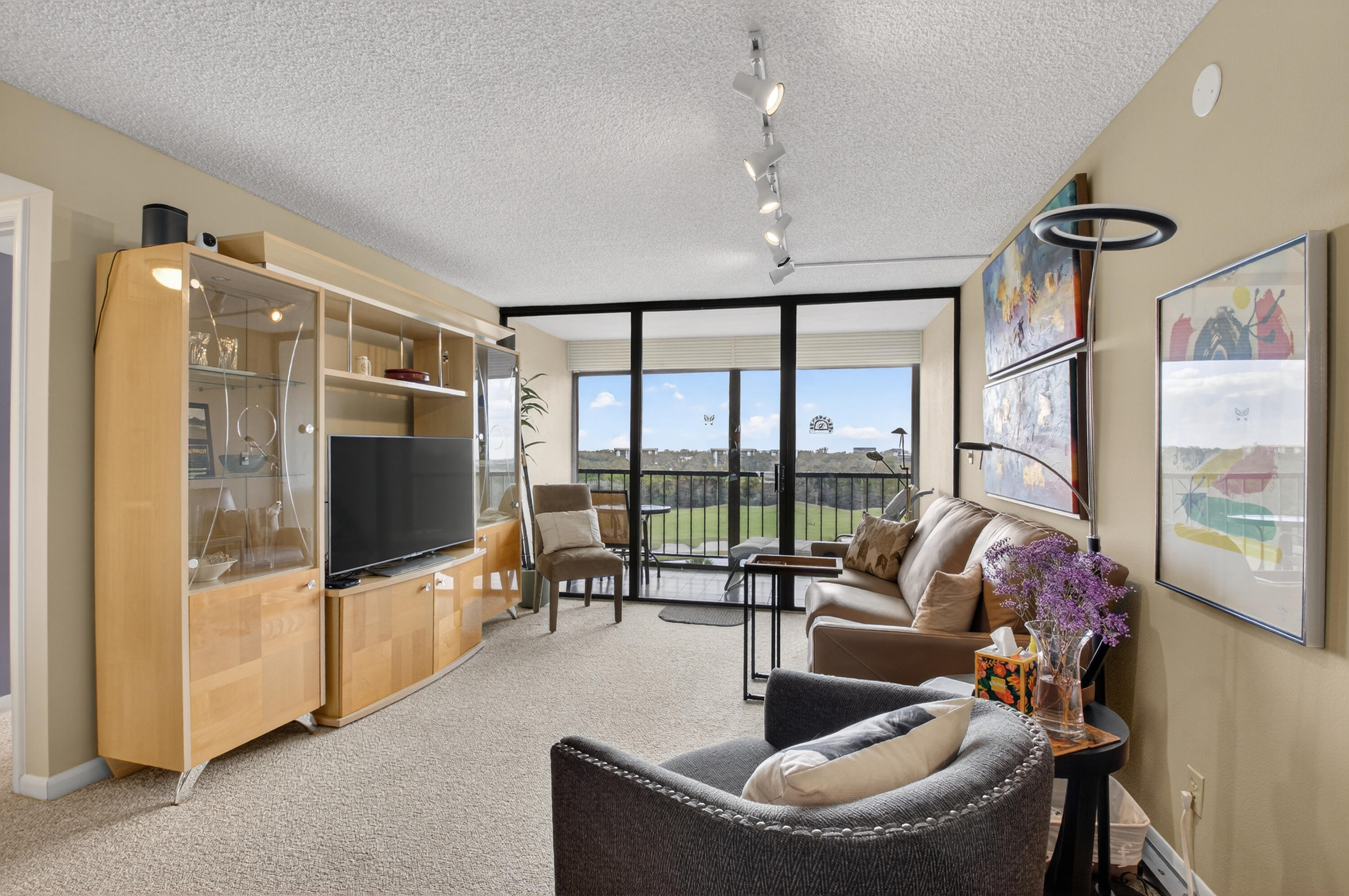 7754 Lakeside Boulevard, Unit 476 Boca Raton, FL 33434 - Photo 8 of 82 DSC_6190