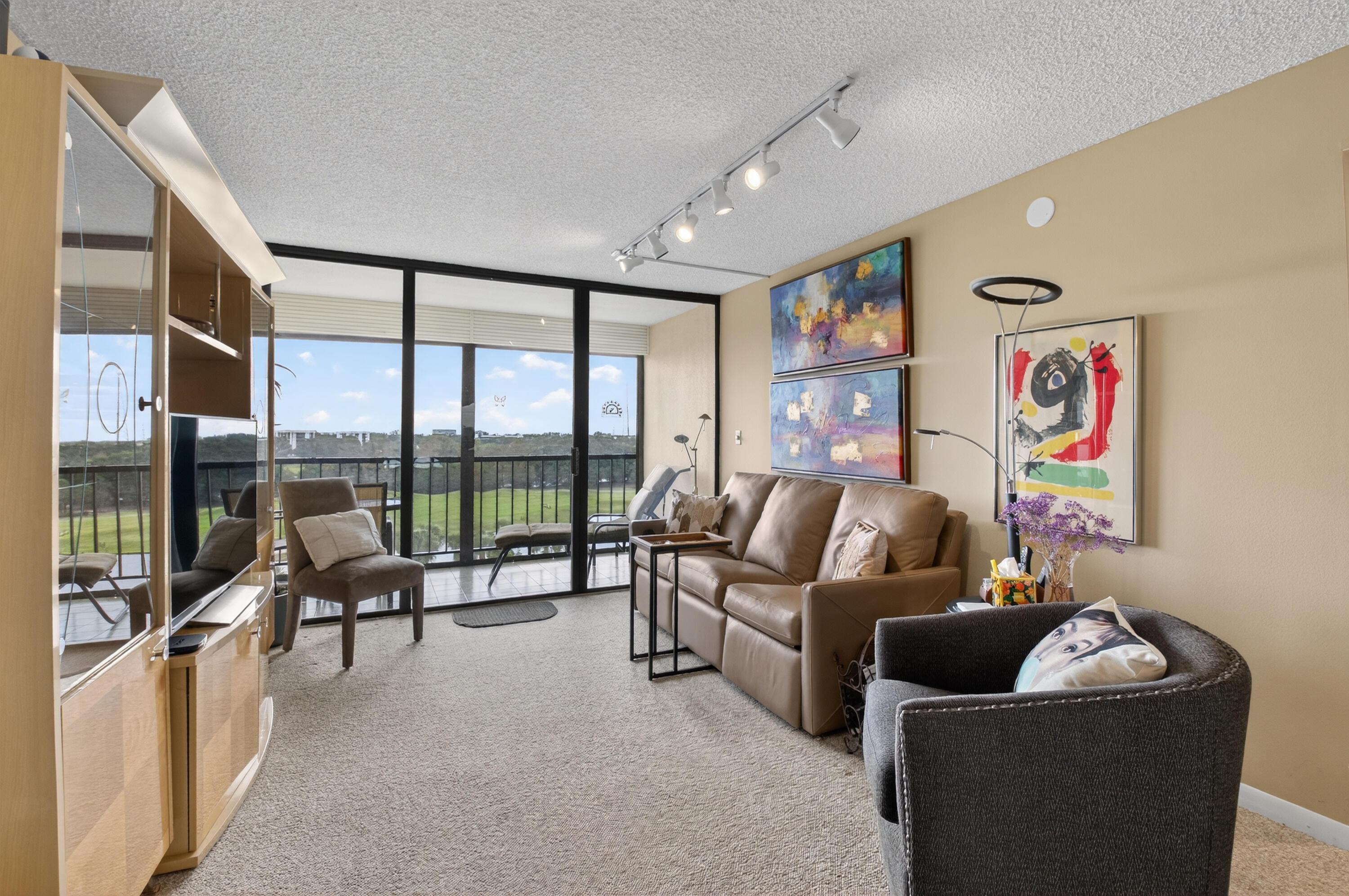 7754 Lakeside Boulevard, Unit 476 Boca Raton, FL 33434 - Photo 9 of 82 DSC_6193