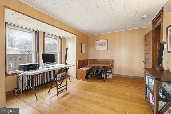an empty room with windows