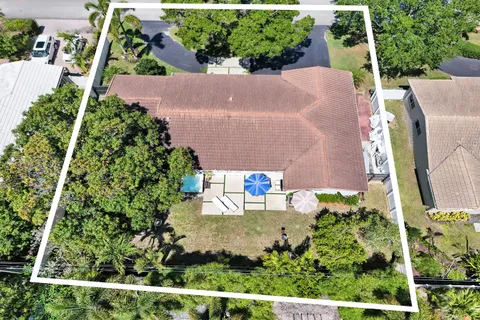 $1,125,000 | 3930 Northeast 21st Avenue, Fort Lauderdale, FL 33308