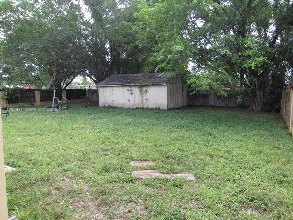 $2,550 | 2512 Northwest 175th Terrace, Miami Gardens, FL 33056