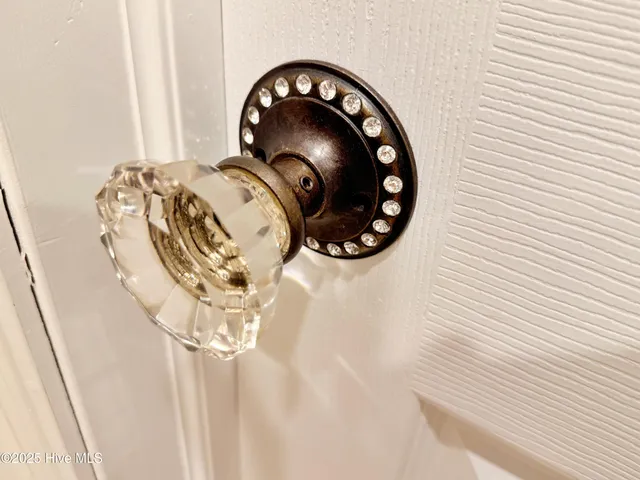 $998,894 | 259 West Rock Creek Road, New Bern, NC 28562