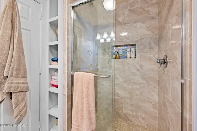 $998,894 | 259 West Rock Creek Road, New Bern, NC 28562