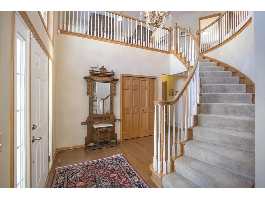17545 George Moran Drive Eden Prairie, MN 55347 - Photo 2 of 46 Gallery Image 2