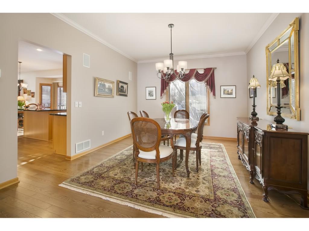 17545 George Moran Drive Eden Prairie, MN 55347 - Photo 5 of 46 Gallery Image 5