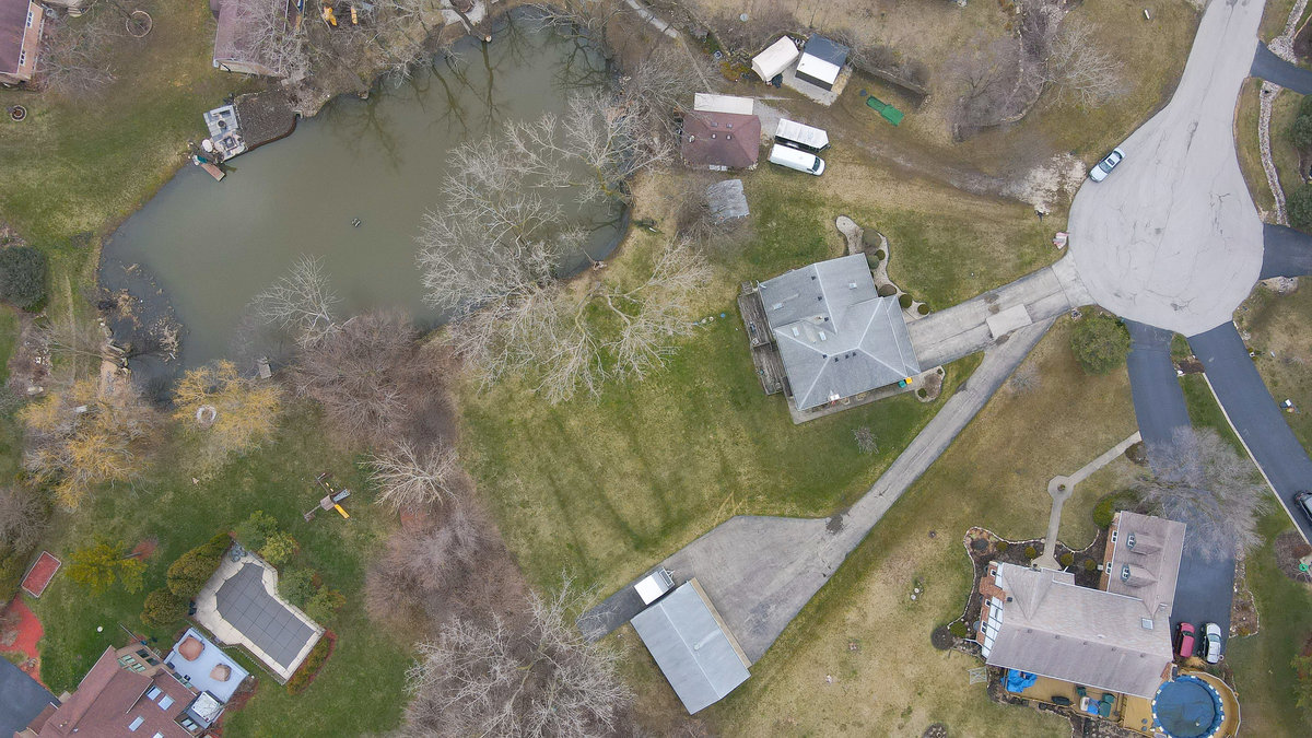 2 Valley View Drive Lemont, IL 60439 - Photo 33 of 36 an aerial view of a house with a lake view