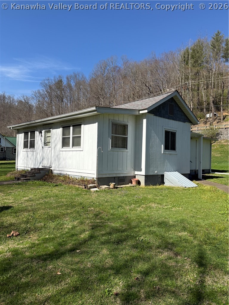 251 River Road Racine, WV 25165 - Photo 5 of 46 Gallery Image 5