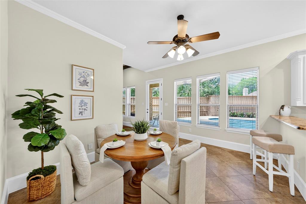 9515 Edith Lane Dallas, TX 75220 - Photo 24 of 39 View of the Pool