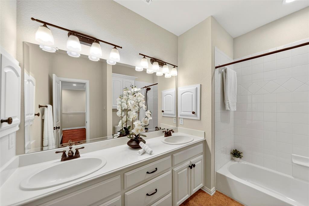 9515 Edith Lane Dallas, TX 75220 - Photo 35 of 39 Upstairs Full Bath 2 Sinks