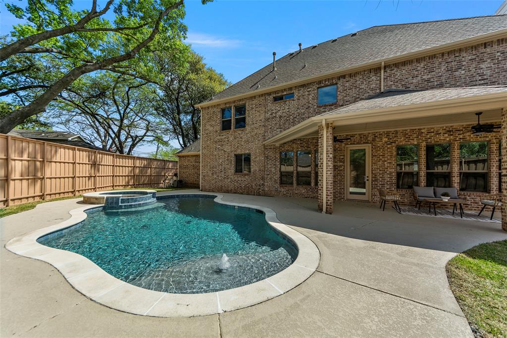 9515 Edith Lane Dallas, TX 75220 - Photo 5 of 39 Splish Splash!