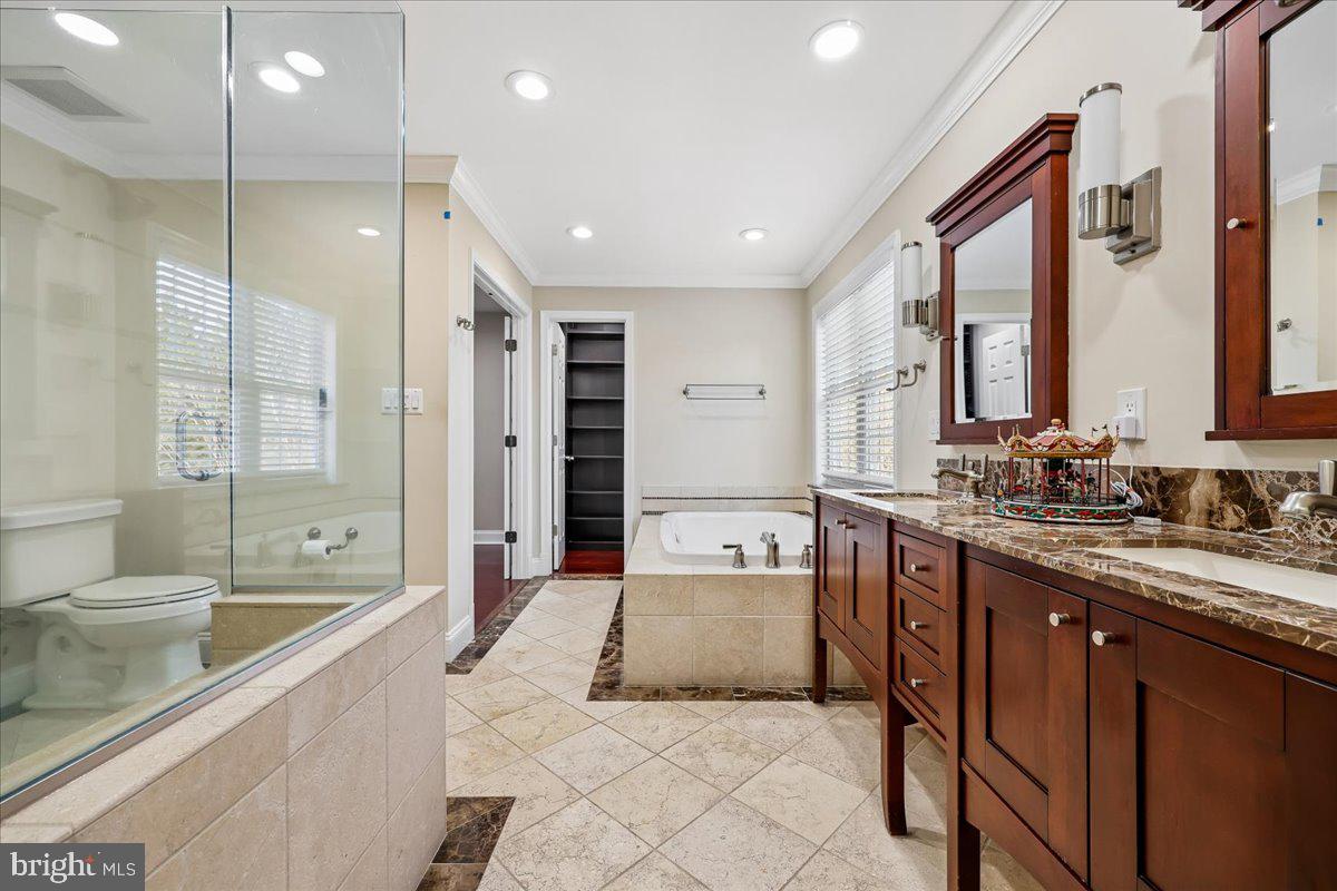 6 Crestview Court Potomac, MD 20854 - Photo 28 of 87
