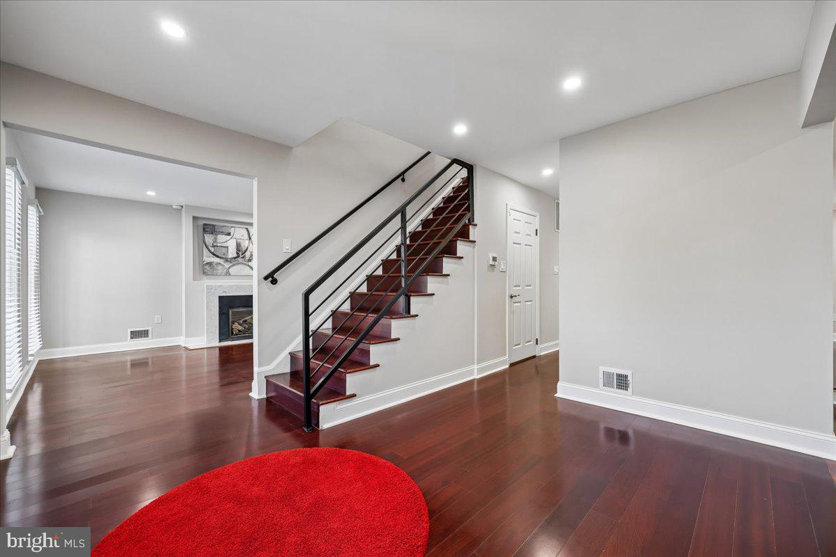 6 Crestview Court Potomac, MD 20854 - Photo 31 of 87