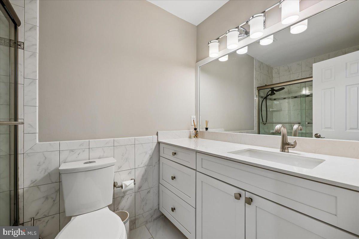 6 Crestview Court Potomac, MD 20854 - Photo 57 of 87