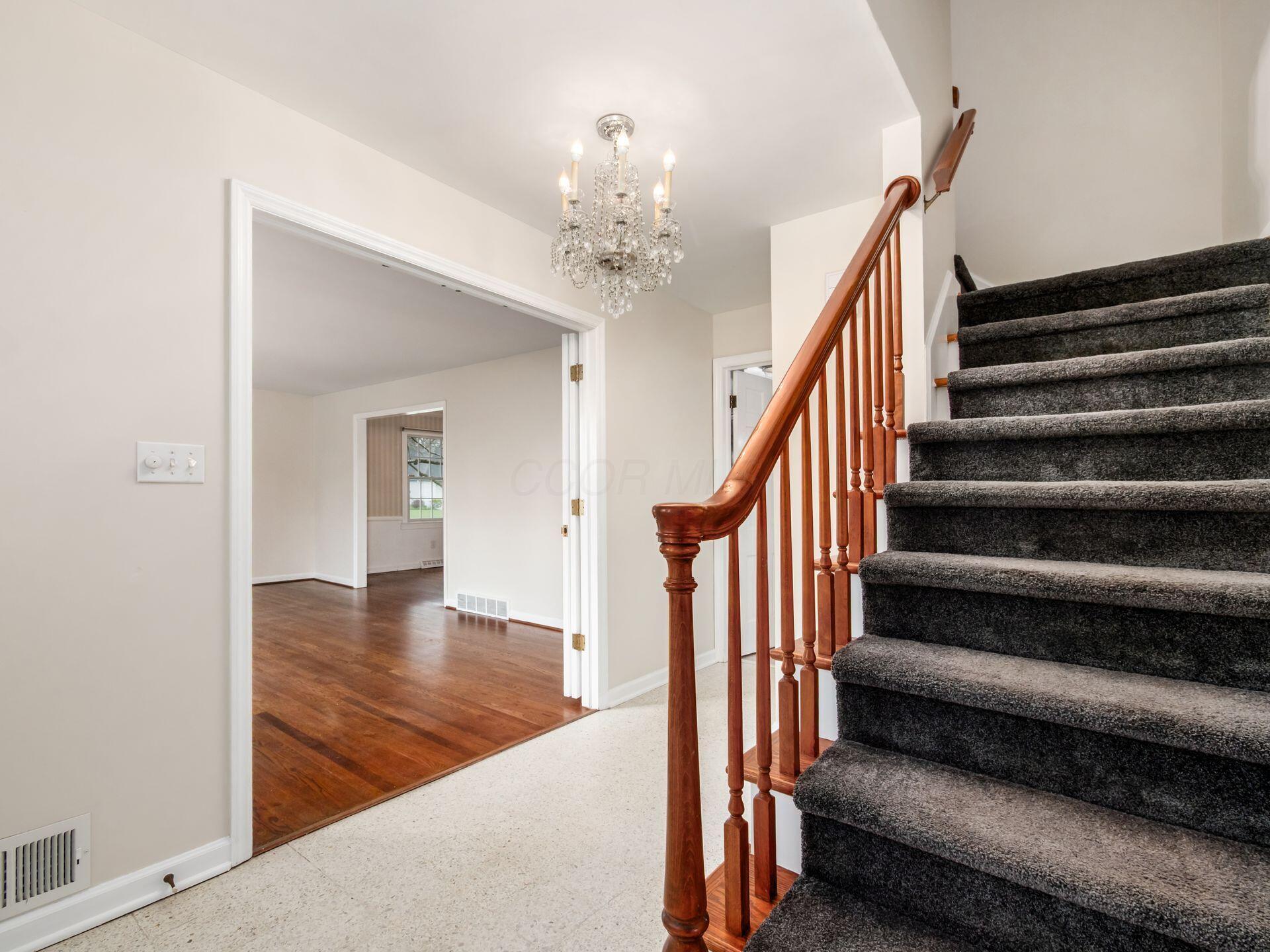 880 Lynbrook Road Columbus, OH 43235 - Photo 10 of 59 French Paneled Doors to Liv Rm