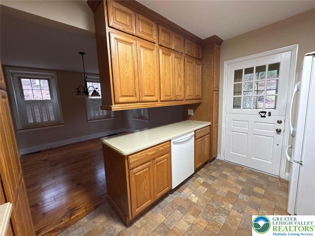 3686 Lower Saucon Road Hellertown, PA 18055 - Photo 13 of 21