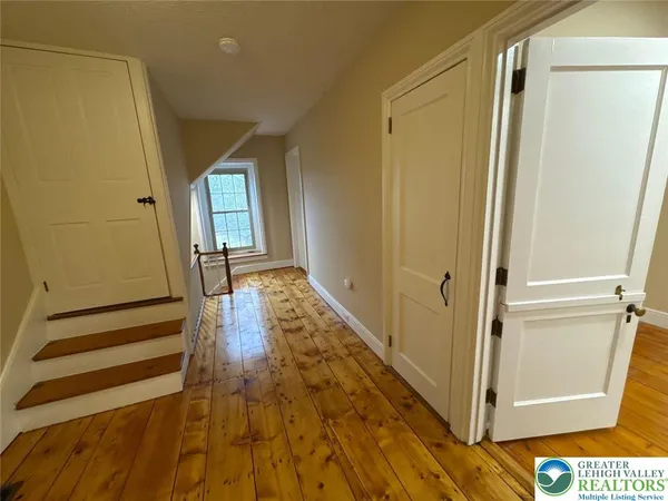 $3,495 | 3686 Lower Saucon Road, Hellertown, PA 18055