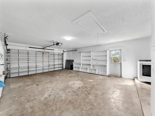 $4,750 | 10251 Northwest 39th Court, Coral Springs, FL 33065