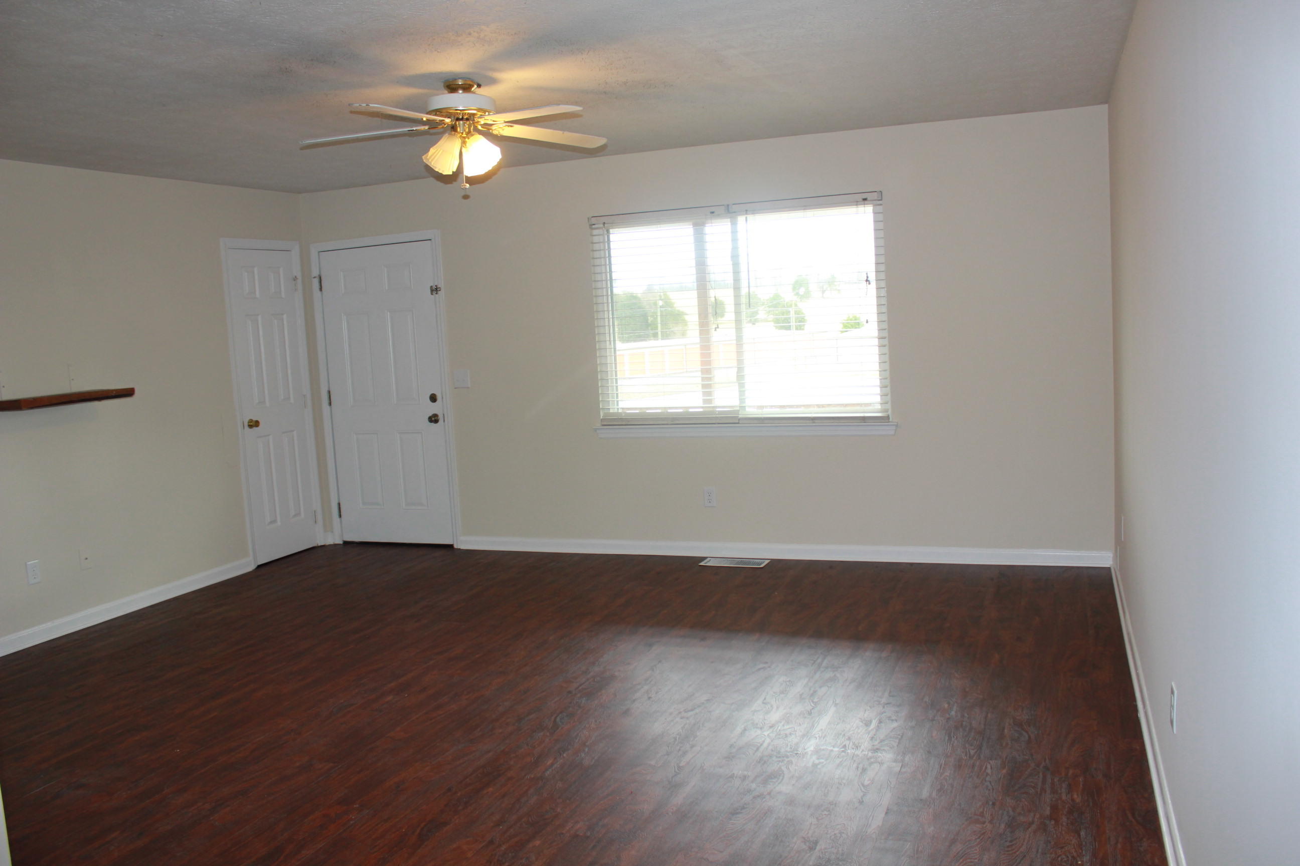 5370 Spring Place Road Southeast, Unit 5 Cleveland, TN 37323 - Photo 3 of 19 IMG_1637
