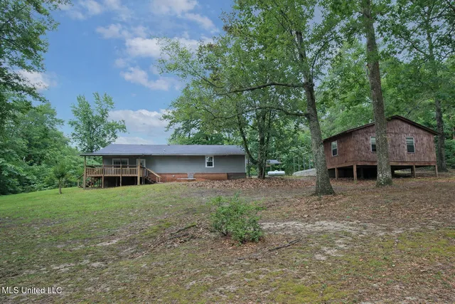 $245,000 | 122 Old Mobile Highway, Lucedale, MS 39452