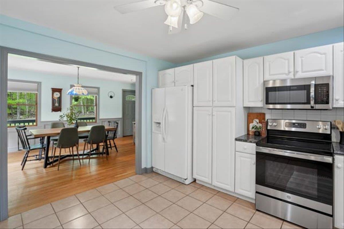 140 North Road Deerfield, NH 03037 - Photo 23 of 52