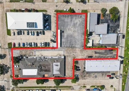 $2,950,000 | 3100 19th Street, Metairie, LA 70002