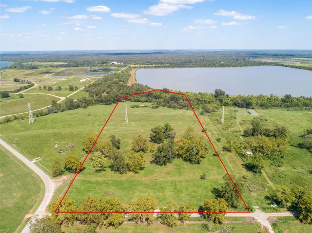 a view of an ocean view