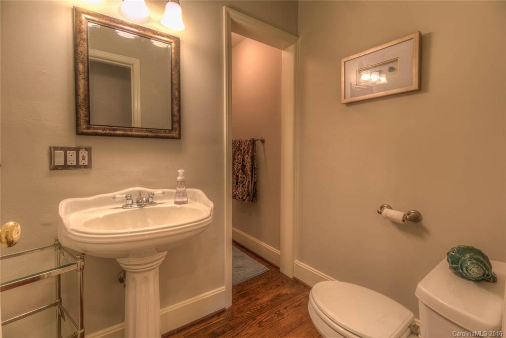 5411 Robinhood Road Charlotte, NC 28211 - Photo 16 of 24 Gallery Image 16