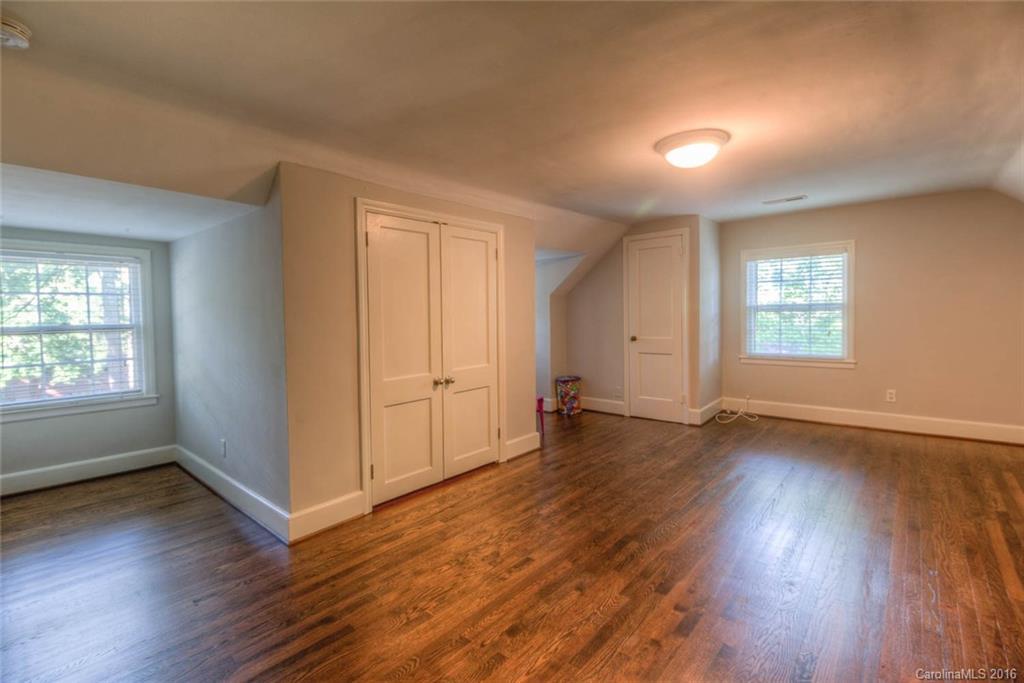 5411 Robinhood Road Charlotte, NC 28211 - Photo 18 of 24 Gallery Image 18