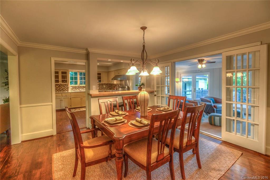 5411 Robinhood Road Charlotte, NC 28211 - Photo 3 of 24 Gallery Image 3