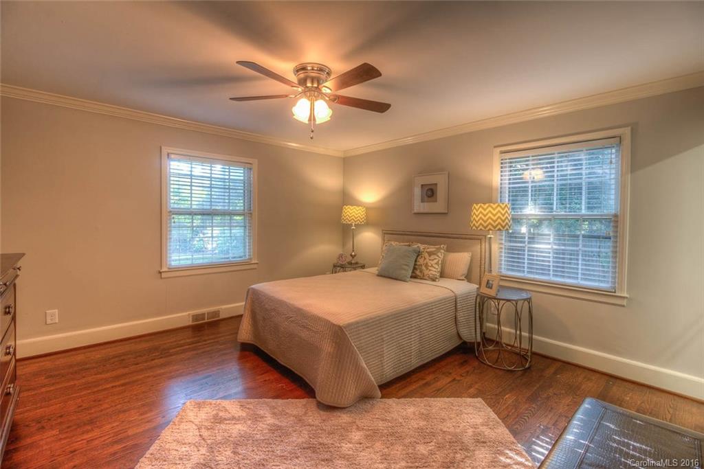 5411 Robinhood Road Charlotte, NC 28211 - Photo 10 of 24 Gallery Image 10