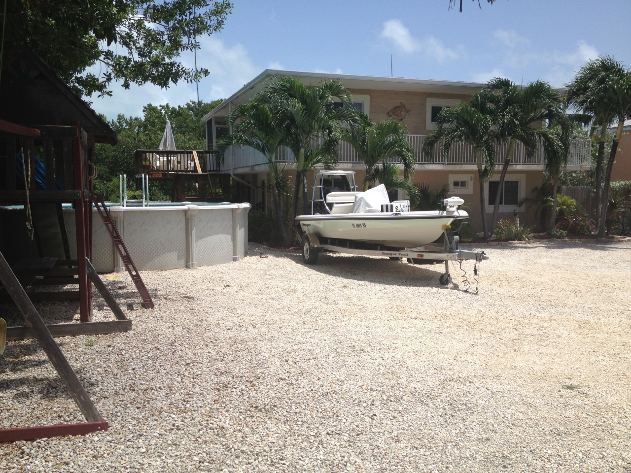 122 Mockingbird Road Tavernier, FL 33070 - Photo 22 of 26 FRONT