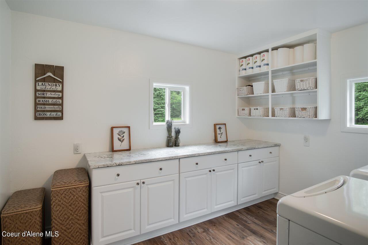 566 Timberlane Road Bonners Ferry, ID 83805 - Photo 12 of 36 566 Laundry Room