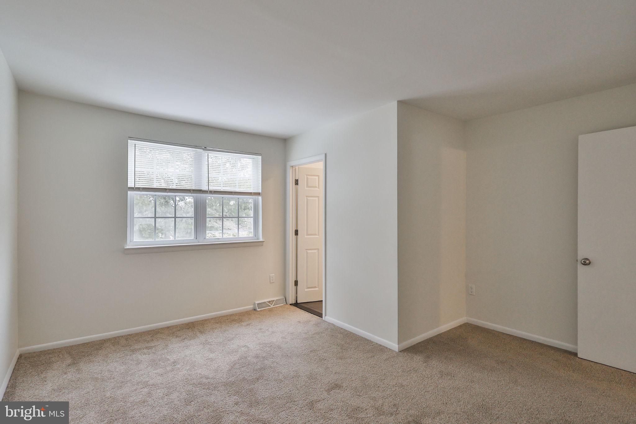 305 South Warminster Road, Unit B2 Hatboro, PA 19040 - Photo 30 of 42