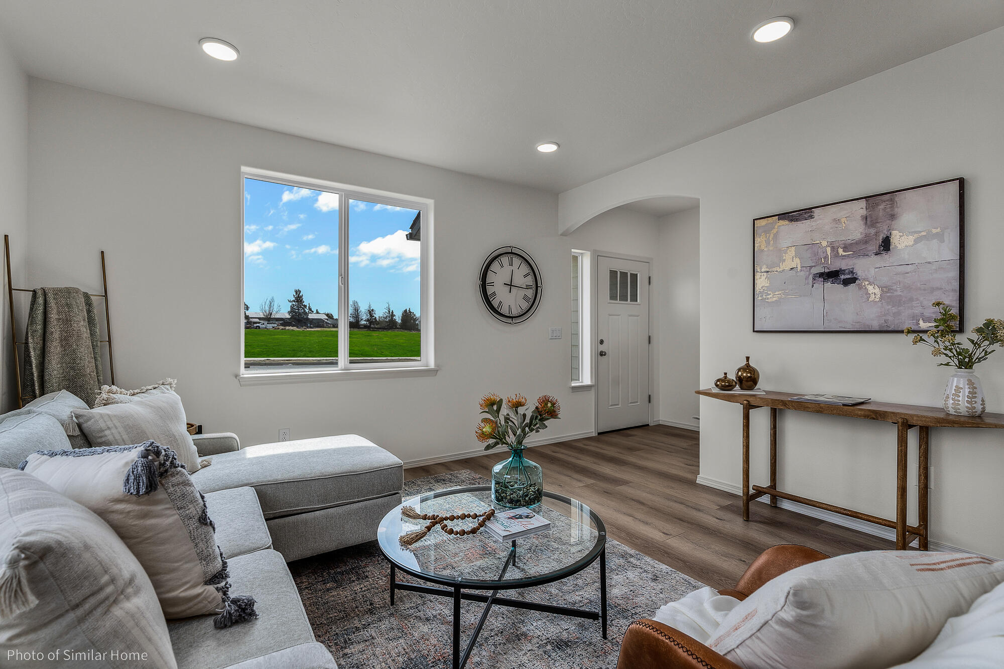 3382 Northwest 7th Street Redmond, OR 97756 - Photo 5 of 24 Harbor Townhome-Living Room 2