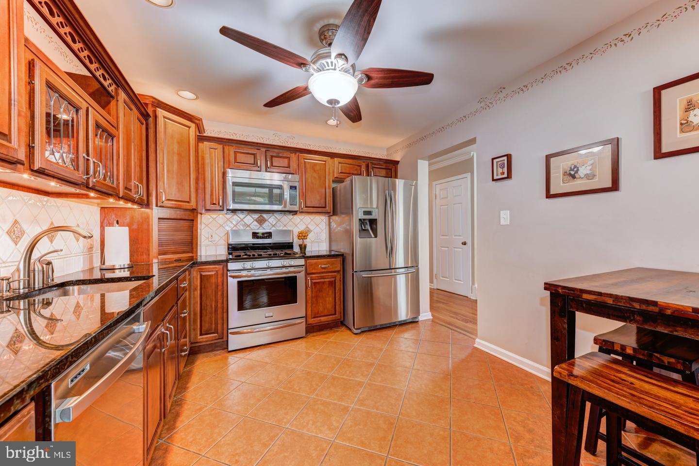 1649 Covington Road Yardley, PA 19067 - Photo 10 of 28 Gallery Image 10